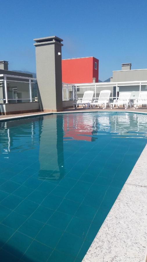 Apartamento Na Praia Apartment Ubatuba Bagian luar foto